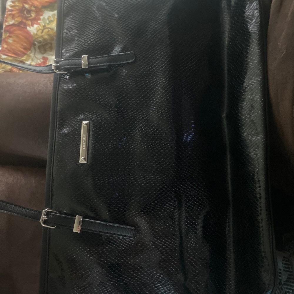 Patent leather Nine West purse